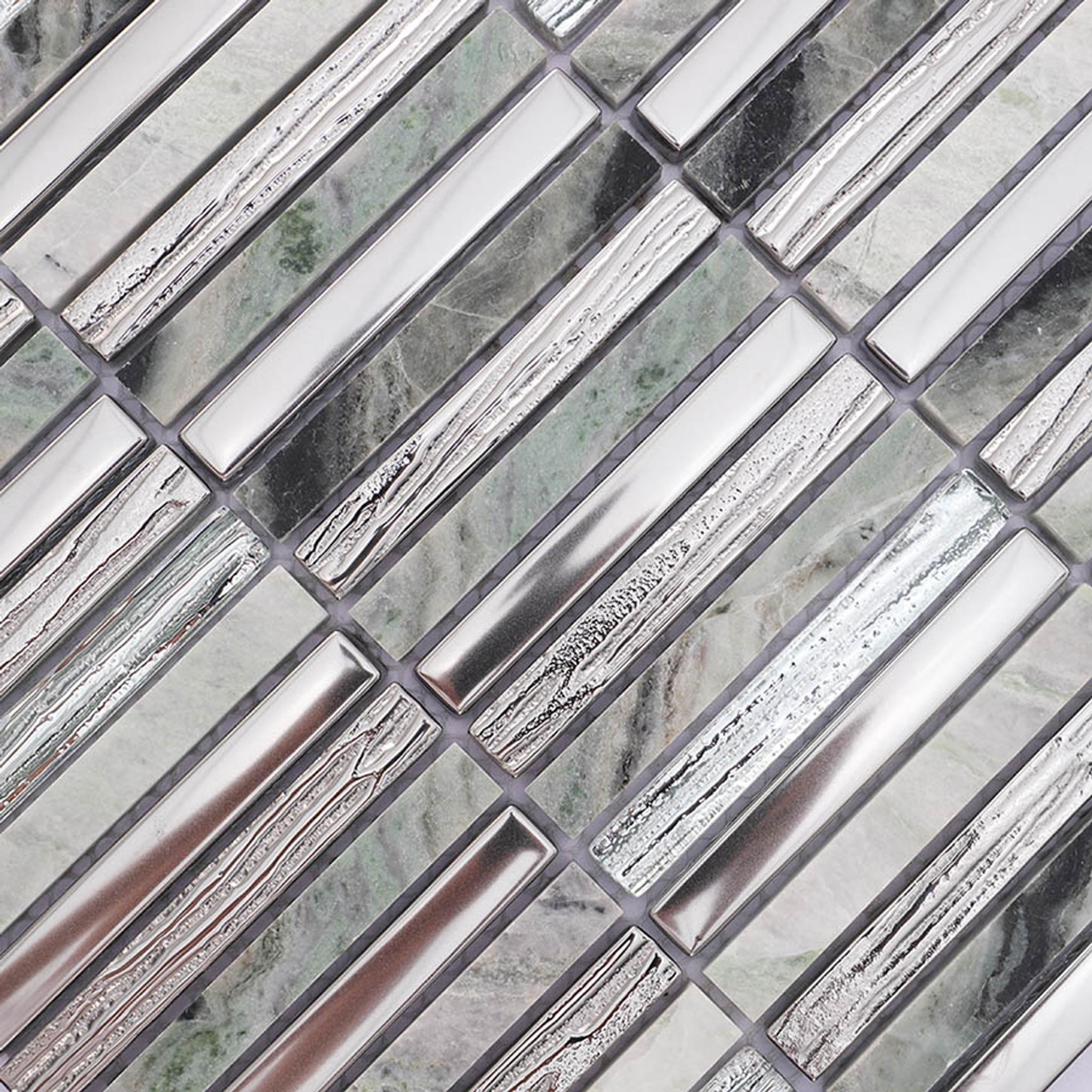 Silver Glass and Emerald Green Marble Mosaic Linear Tile — mosaic thanh dài (linear) bằng đá marble xanh lục & bạc