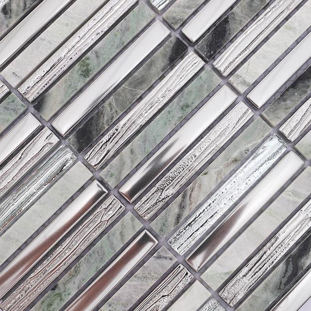 Silver Glass and Emerald Green Marble Mosaic Linear Tile — mosaic thanh dài (linear) bằng đá marble xanh lục & bạc