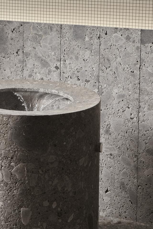 Lavabo Anima Liquida đặt sàn — lavabo đá tự nhiên Rochelle