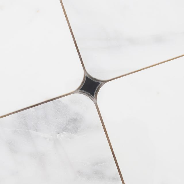 White Marble and Black Glass Waterjet Tile Square Wall Mosaic — mosaic hoa văn waterjet bằng đá marble đen & trắng