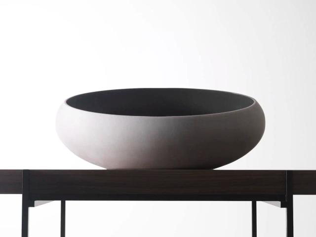Lavabo Gong — nội thất đá Rochelle Stone
