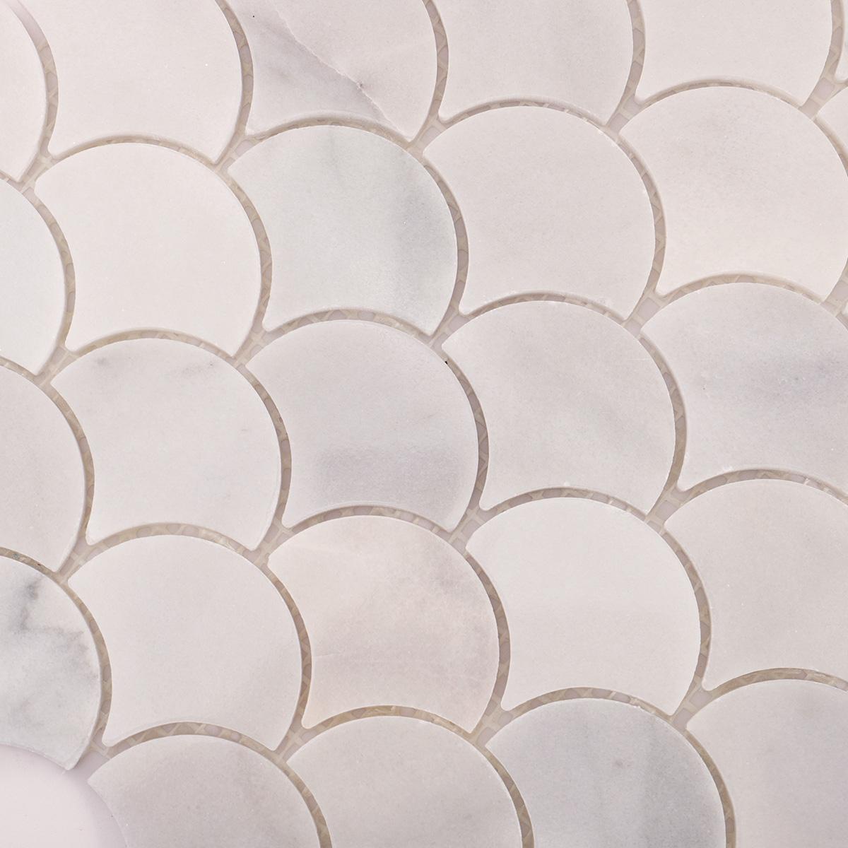 White Marble Polished Fish Scale Mosaic Tiles — mosaic vảy cá (fish scale) bằng đá marble trắng