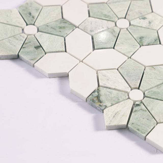 Green with White Marble Flower Mosaic Floor Tile — mosaic hoa văn waterjet bằng đá marble trắng & xanh lục