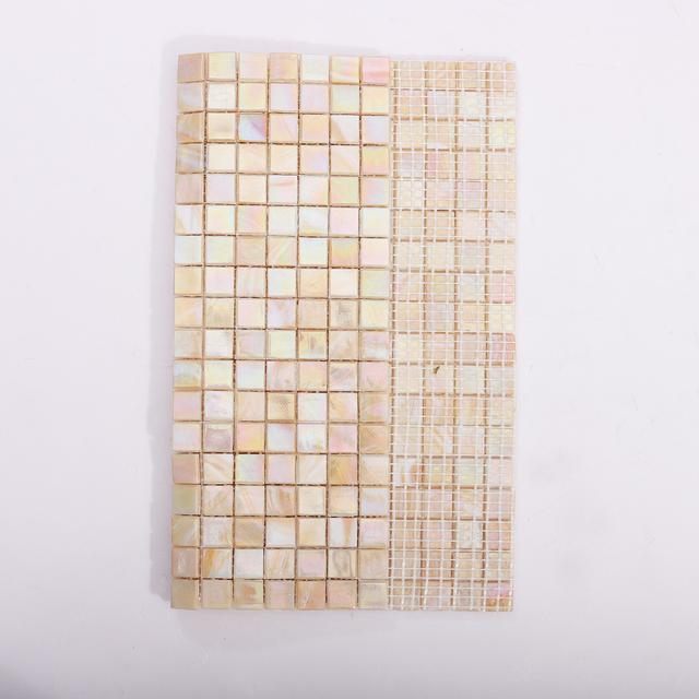 Iridescent Light Beige Gold Water Glass Mosaic Tile 15X15 — mosaic vuông bằng thủy tinh beige & vàng