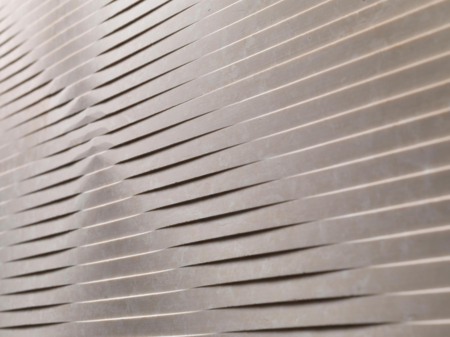 Vách đá 3D Scorcio — bề mặt đá tự nhiên điêu khắc nổi khối, Lithos