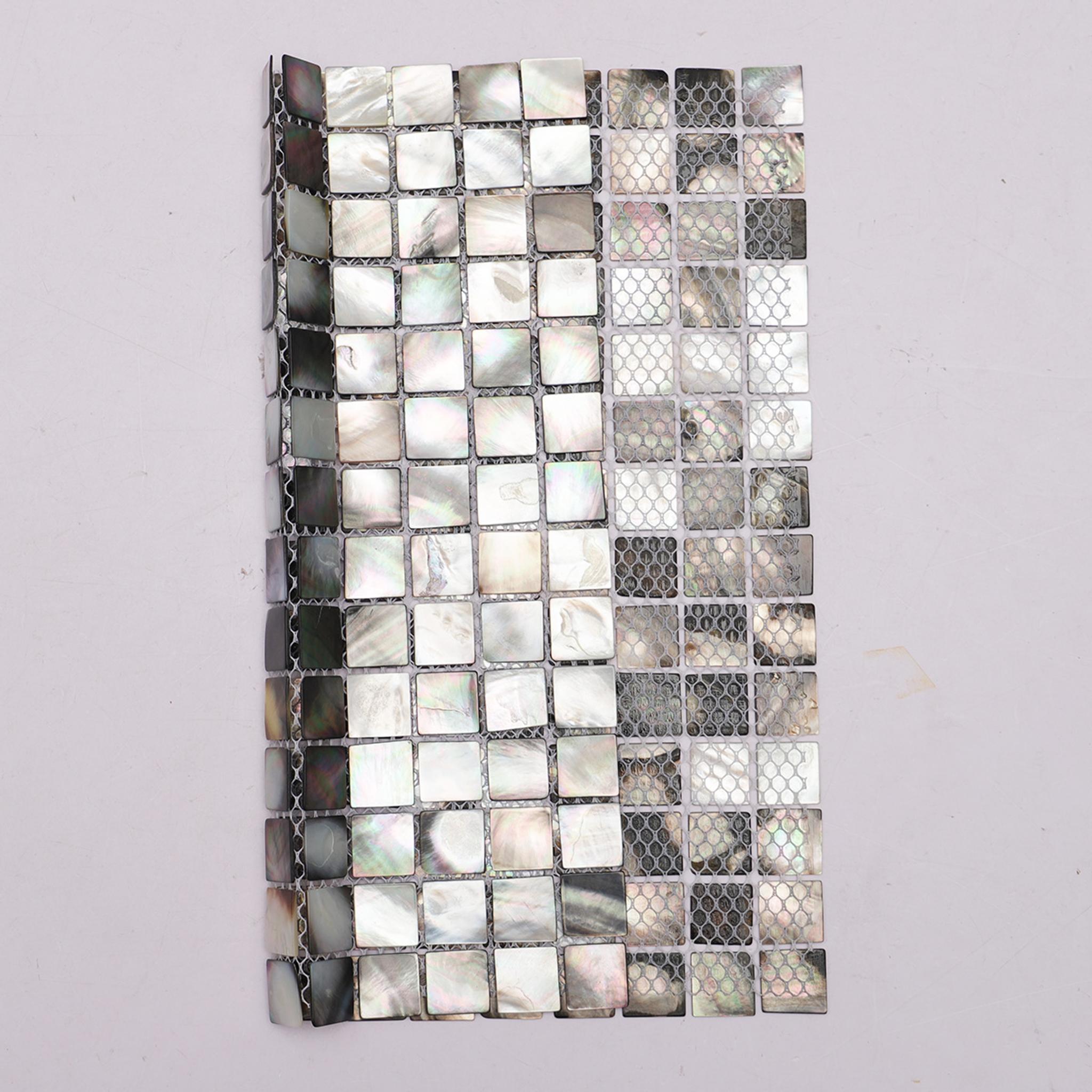 Black Seashell Square Mosaic — mosaic vuông bằng xà cừ đen ánh xà cừ
