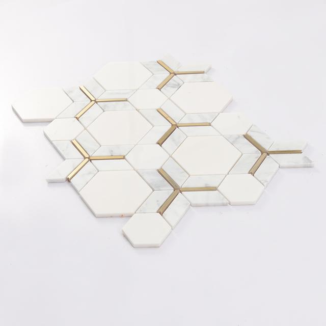 White Hexagon Marble Mosaic Tile with Gold Metal Line Inserts — mosaic lục giác bằng đá marble trắng & vàng