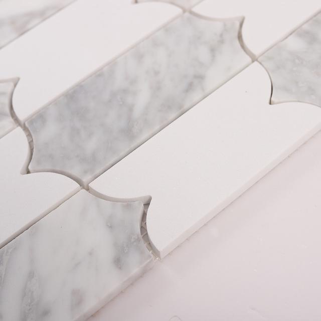 Scalloped Long Arabesque Mosaic Tile — mosaic vảy cá (fish scale) bằng đá marble trắng & trắng Carrara