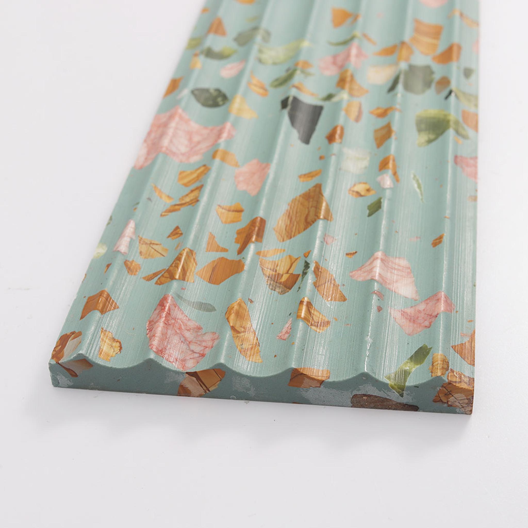 Aqua Terrazzo Fluted Tile 5.91 in. x 23.62 in. — mosaic rãnh sọc (fluted) bằng đá terrazzo tự nhiên