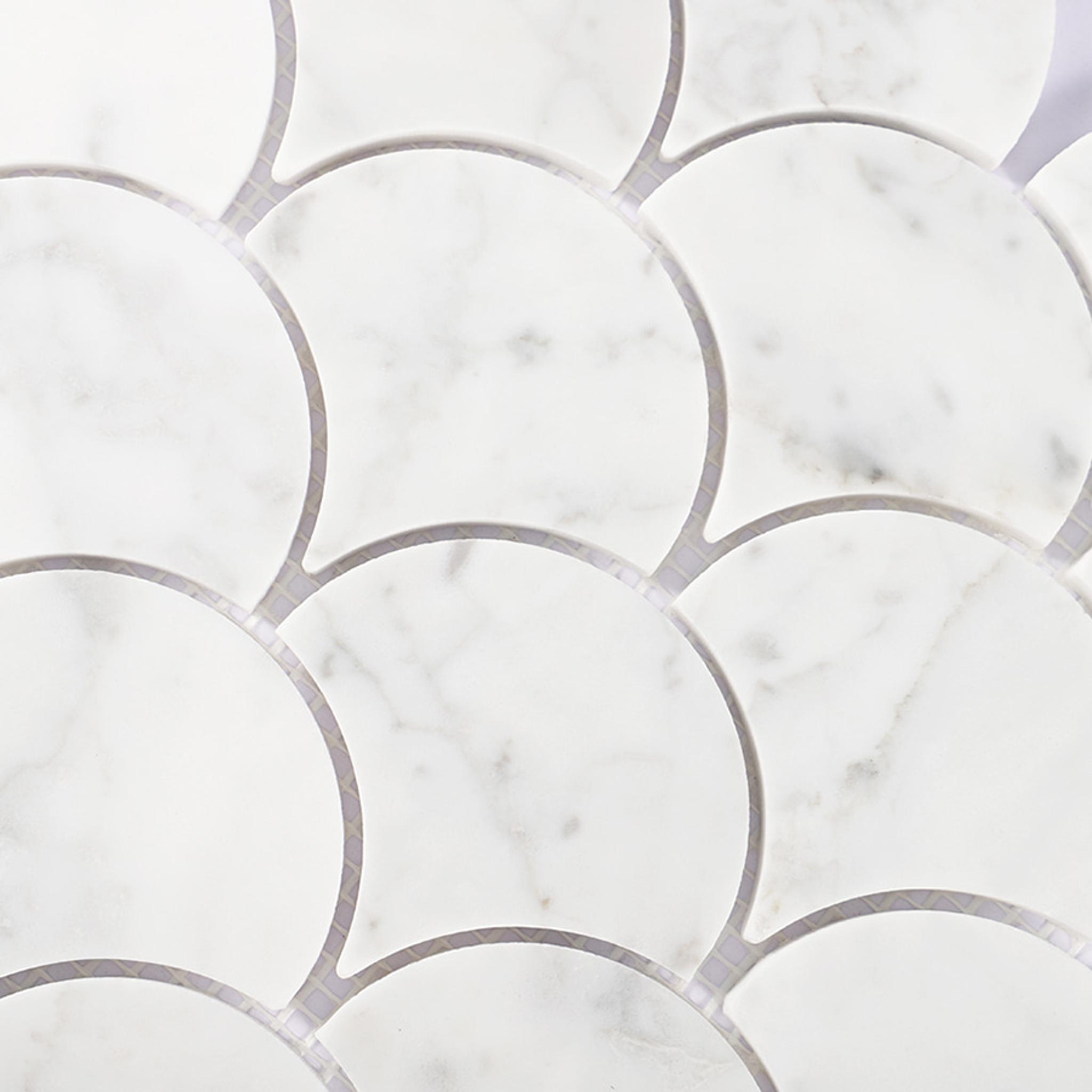 Carrara White Marble Fish Scale Mosaic Tile For Bathroom and Kitchen — mosaic vảy cá (fish scale) bằng đá marble trắng & trắng Carrara