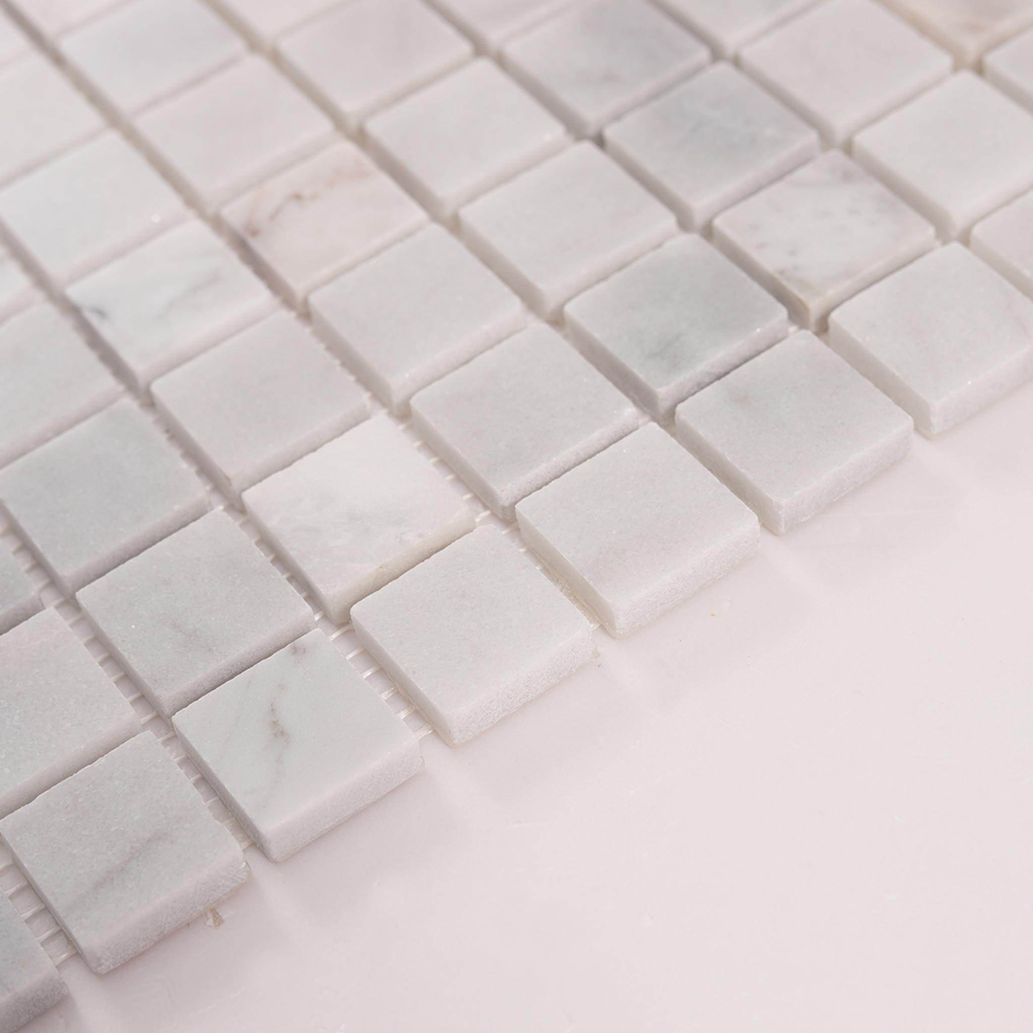 Carrara Venato Square Honed Marble Mosaic Tiles — mosaic vuông bằng đá marble trắng Carrara