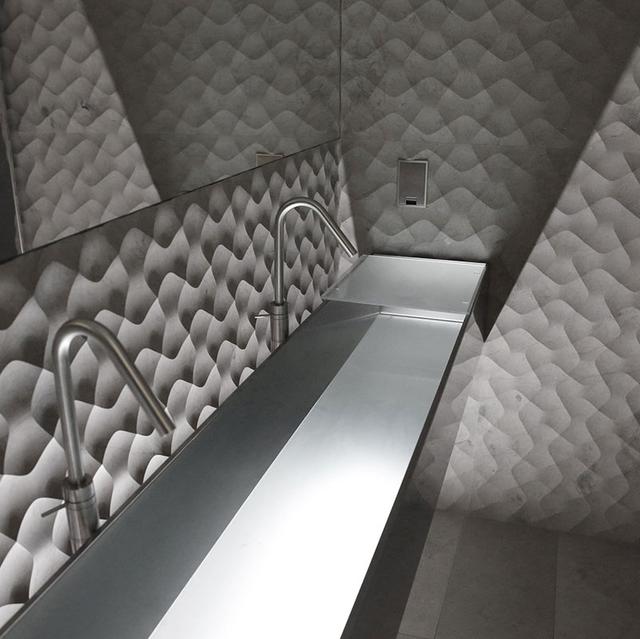 Vách đá 3D Terra — bề mặt đá tự nhiên điêu khắc nổi khối, Lithos
