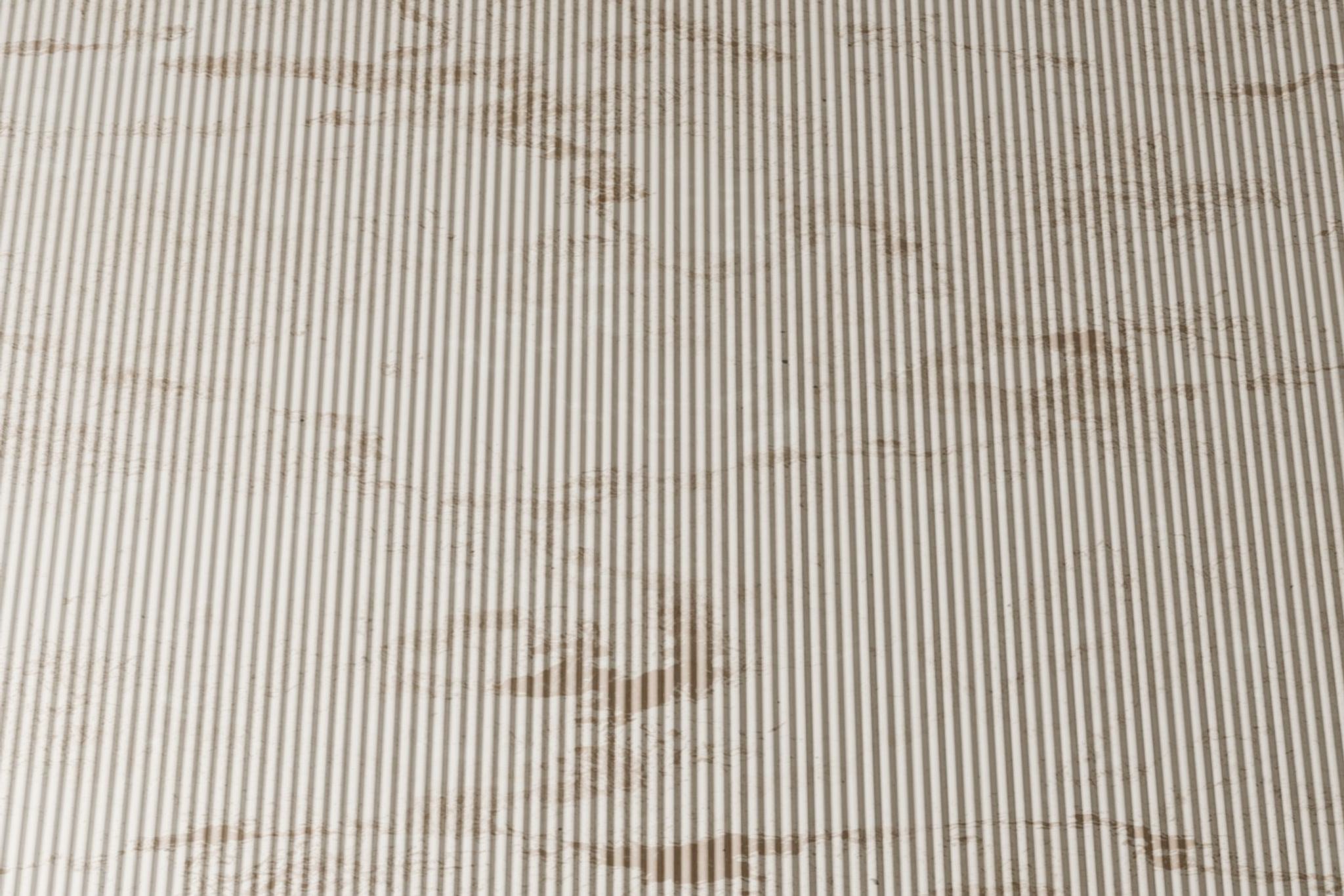 Bề mặt vân lụa (Silk-fibre Grooved) — hiệu ứng bề mặt trên đá tự nhiên, Rochelle Stone