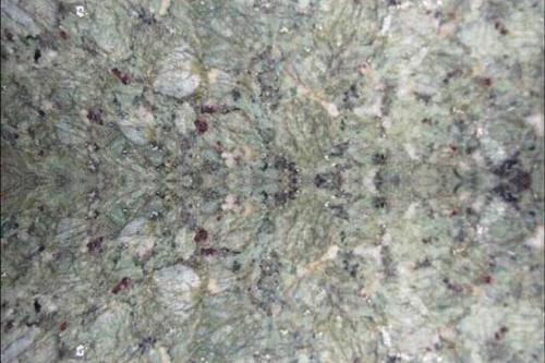Đá Verde Butterfly Jade — Brazil, ảnh bề mặt
