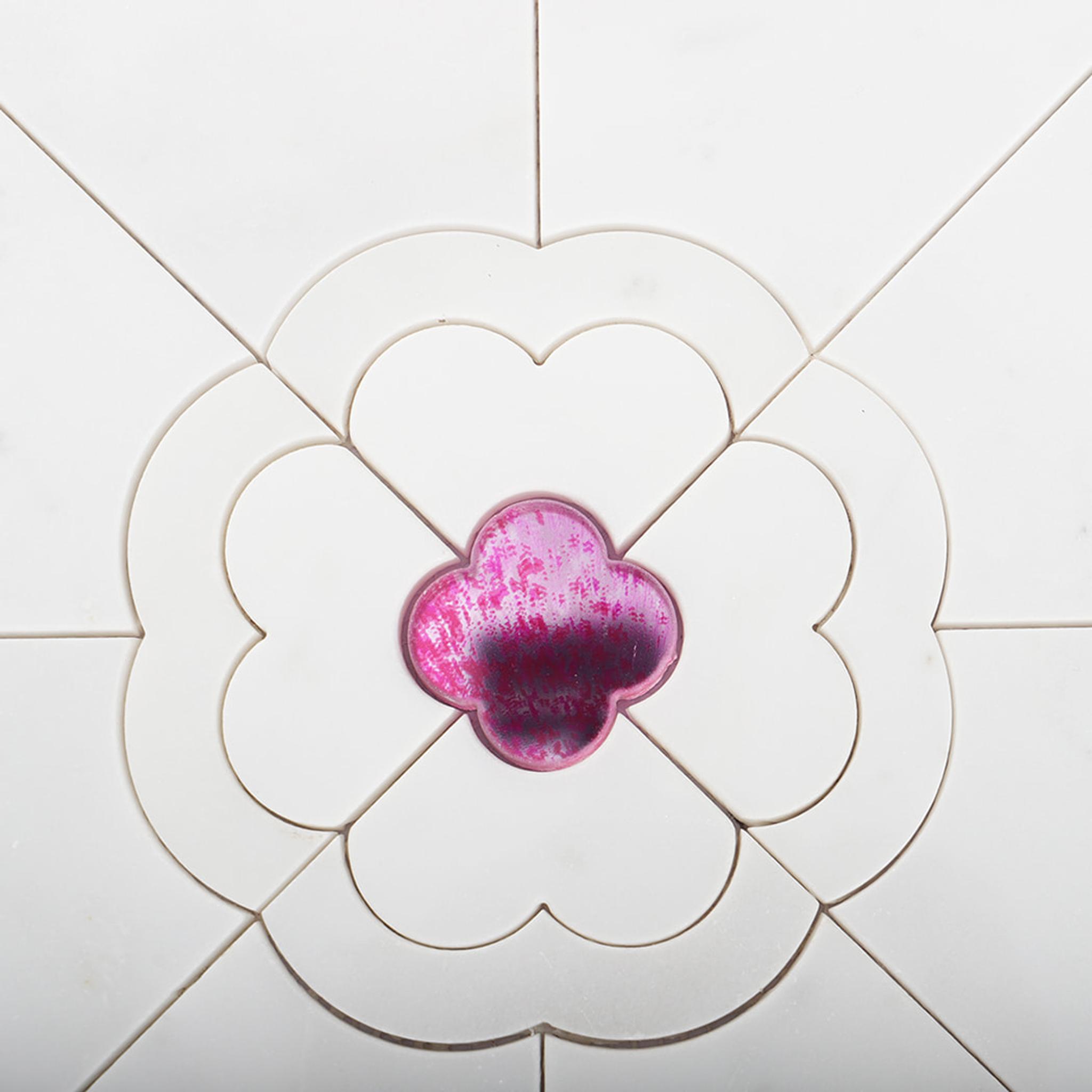 White Marble  Pink Quatrefoil Flower Waterjet Tile — mosaic hoa văn waterjet bằng đá marble trắng & hồng