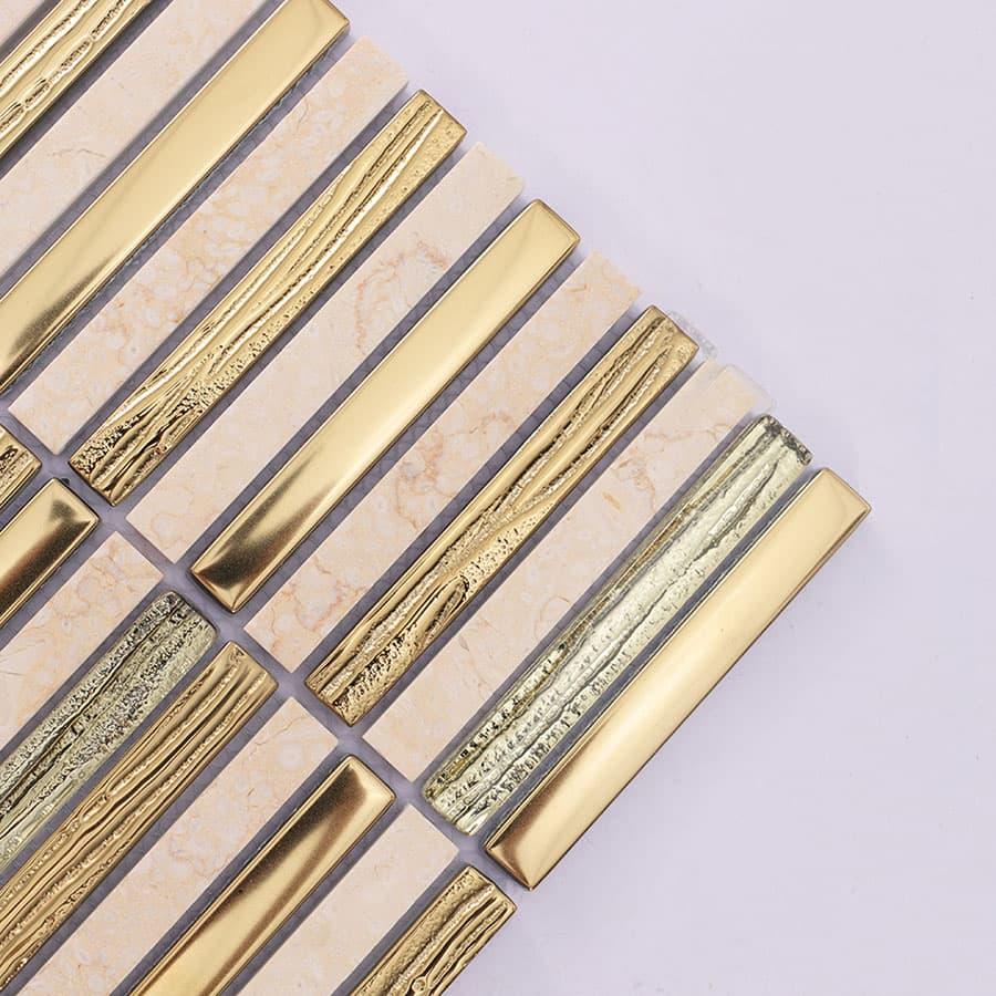 Gold Glass and Beige Marble Stack Linear Mosaic Tile for Kitchen an… — mosaic thanh dài (linear) bằng đá marble beige & vàng