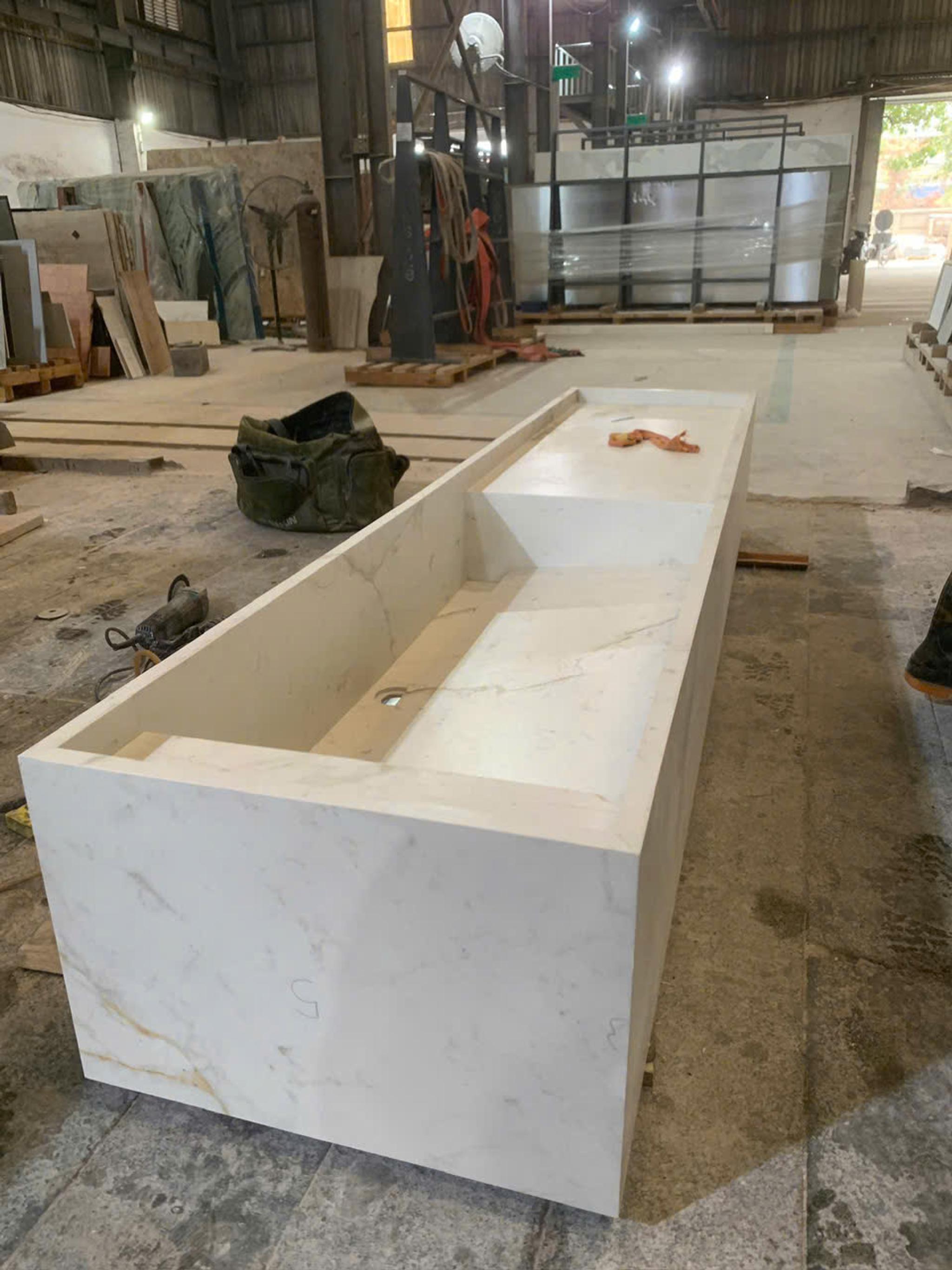 Máng/lavabo đá nguyên khối — Marble kem vân