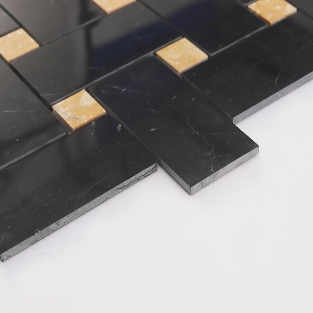 Black Basketweave Marble Mosaic Tile with Gold Dot Accents — mosaic đan rổ (basketweave) bằng đá marble đen & vàng