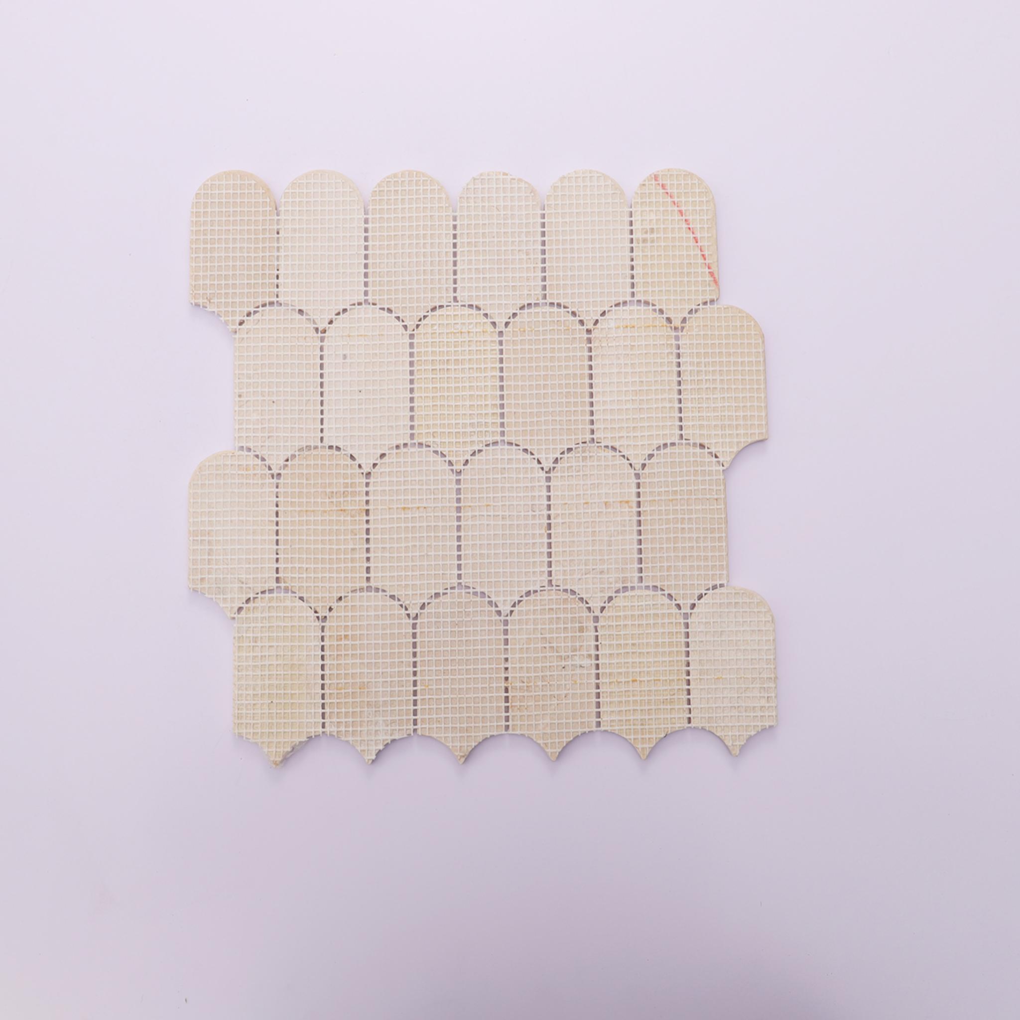Beige Long Fish Scale Marble Tiles — mosaic vảy cá (fish scale) bằng đá marble beige