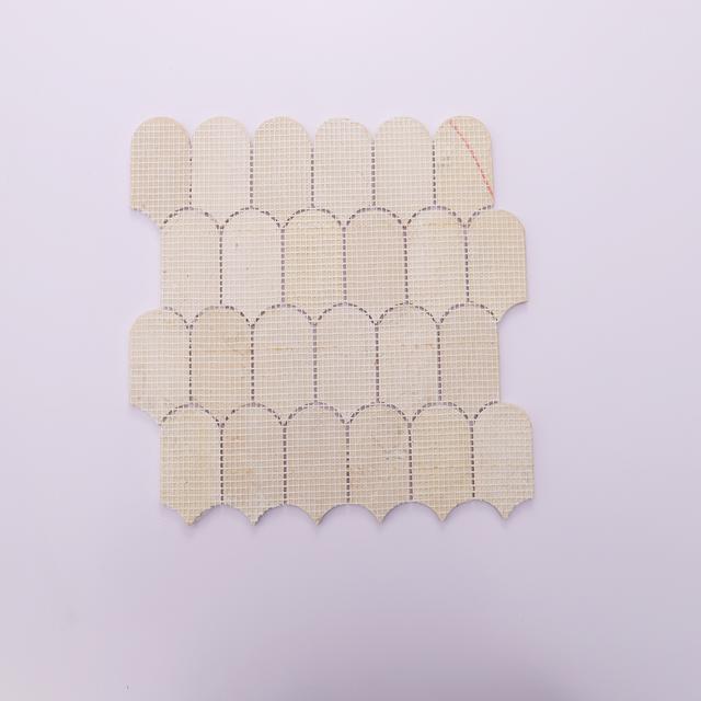 Beige Long Fish Scale Marble Tiles — mosaic vảy cá (fish scale) bằng đá marble beige