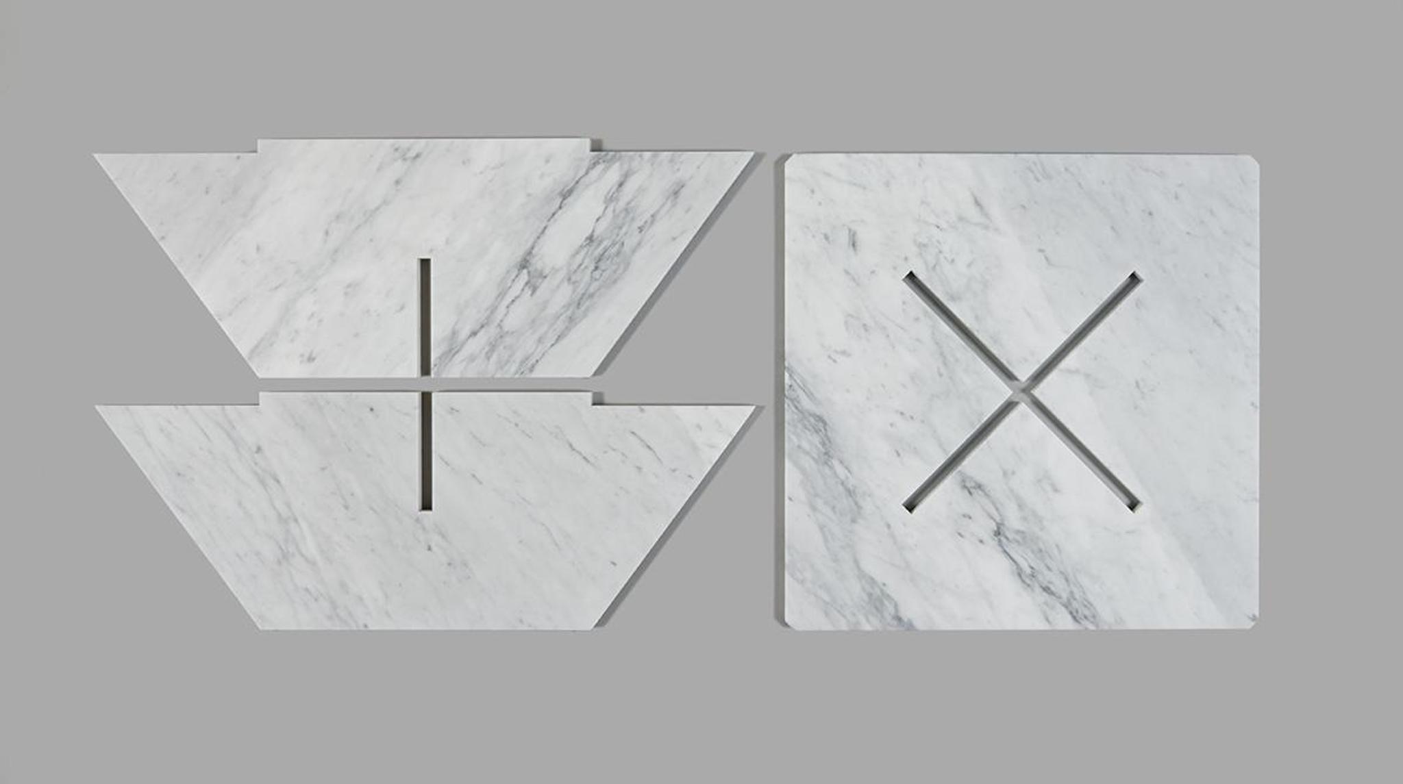 Phiến đá marble trắng vân xám tự nhiên bố cục tối giản trên nền xám