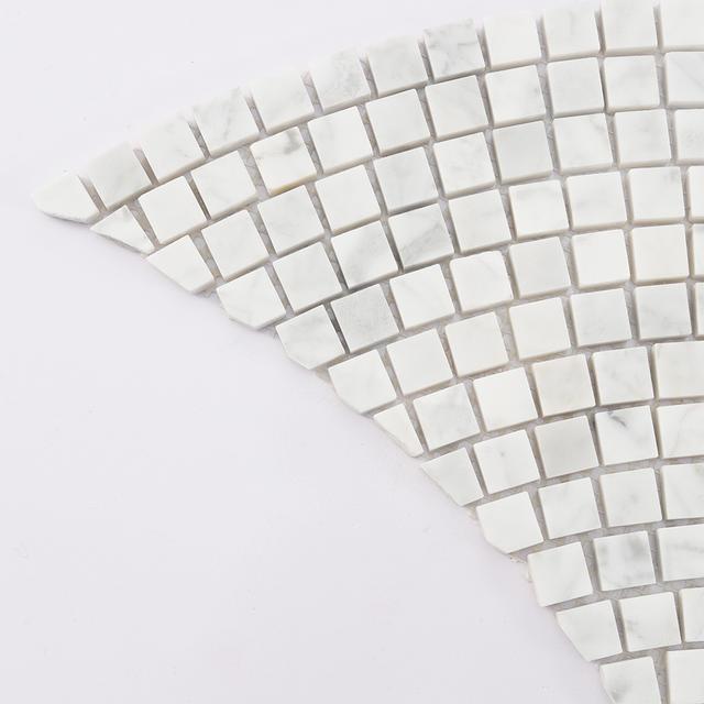 White Fan Shaped Marble Tile Hand Cut  Wall and Floor Mosaic — mosaic nan quạt bằng đá marble trắng