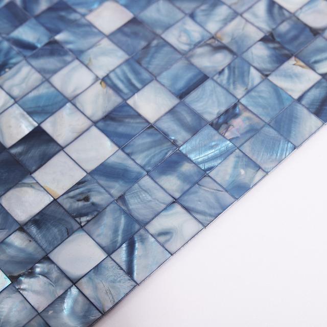 Iridescent Blue Mother of Pearl Square Mosaic — mosaic vuông bằng xà cừ xanh ánh ngọc