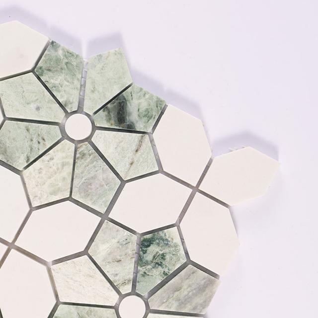 Green with White Marble Flower Mosaic Floor Tile — mosaic hoa văn waterjet bằng đá marble trắng & xanh lục