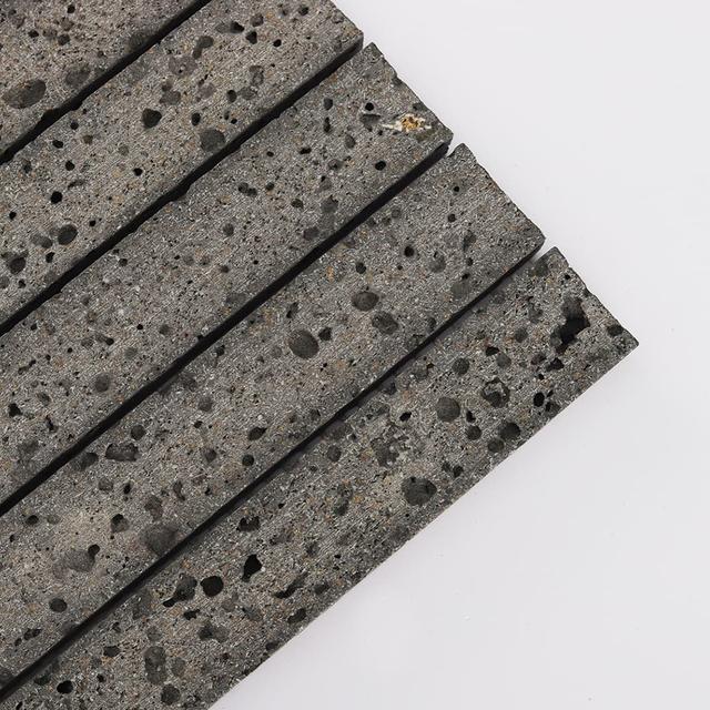 Black Lava Stone Fluted Mosaic Tile for Walls and Fireplaces — mosaic rãnh sọc (fluted) bằng đá marble đen