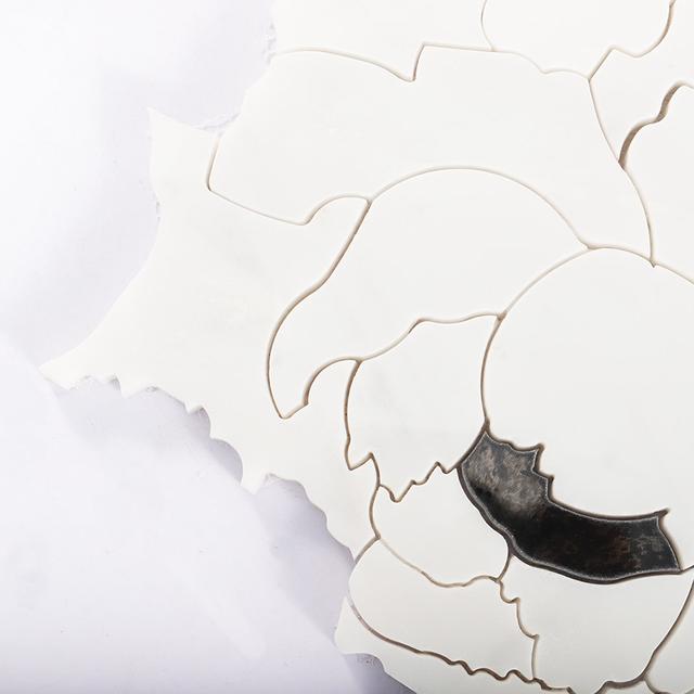 White Flower Waterjet Marble and Glass Mosaic Tile — mosaic hoa văn waterjet bằng đá marble trắng
