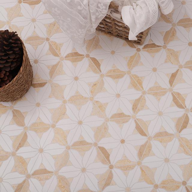 Flower Pattern Beige and White Marble Mosaic Tiles — mosaic hoa văn waterjet bằng đá marble trắng & beige
