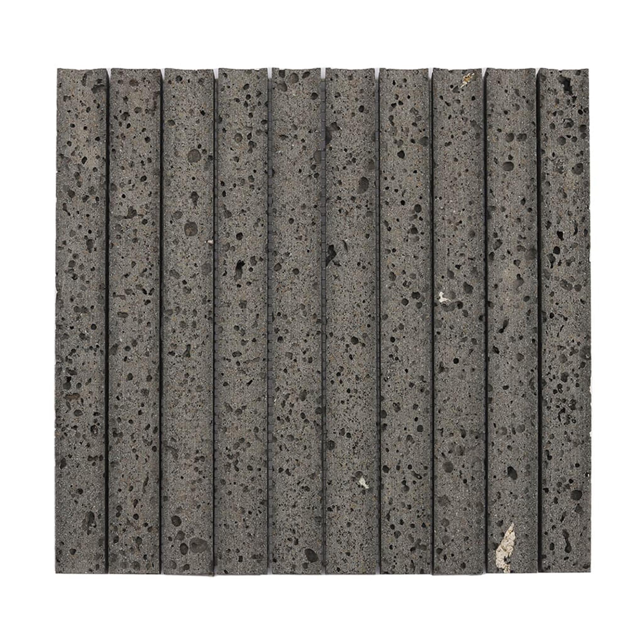 Black Lava Stone Fluted Mosaic Tile for Walls and Fireplaces — mosaic rãnh sọc (fluted) bằng đá marble đen