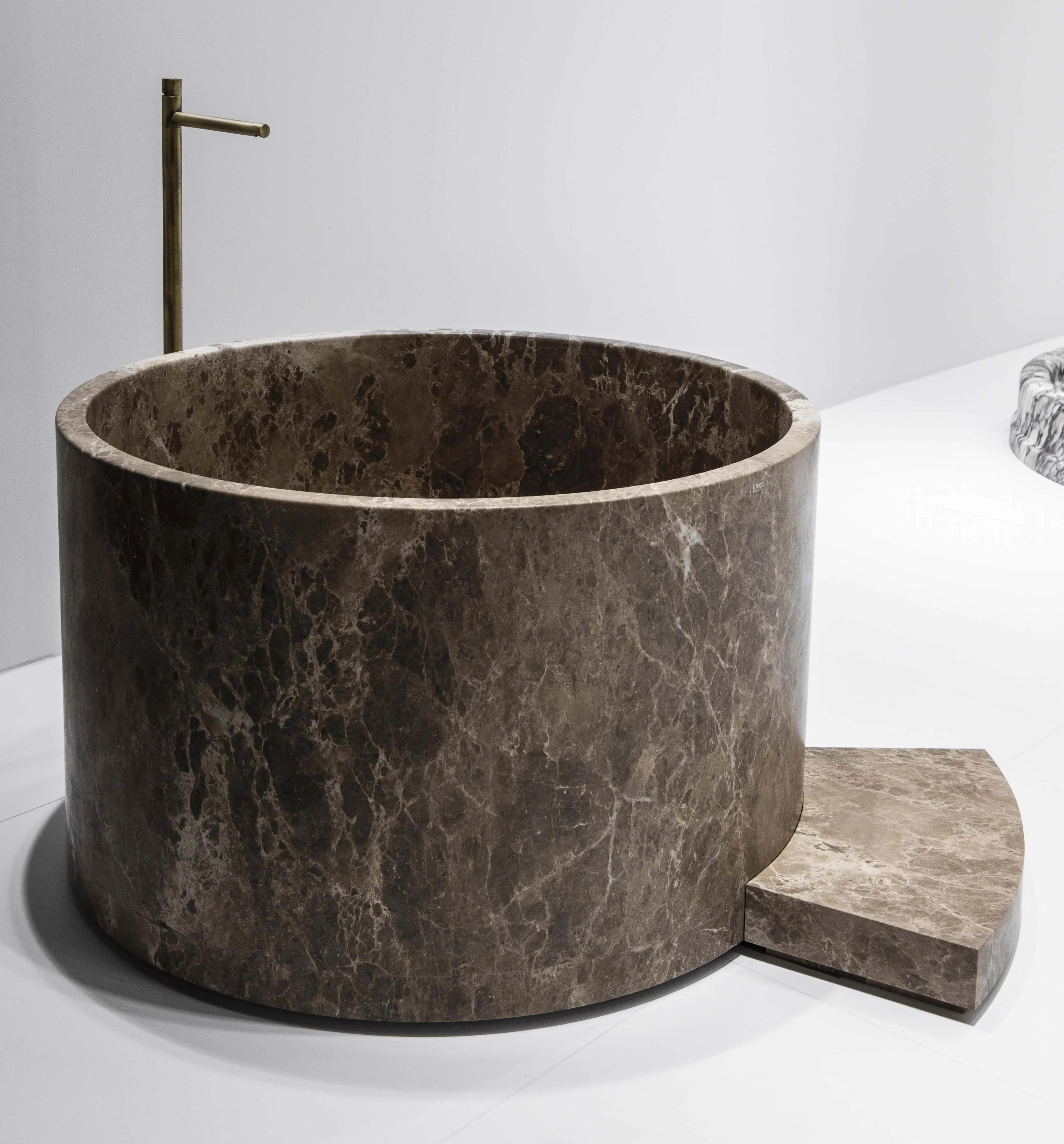 Bồn tắm Silver tròn — nội thất đá Rochelle Stone