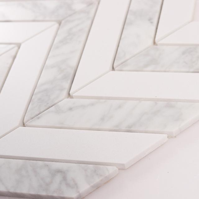 Herringbone Carrara White Marble Mosaic Tiles — mosaic xương cá bằng đá marble trắng & trắng Carrara