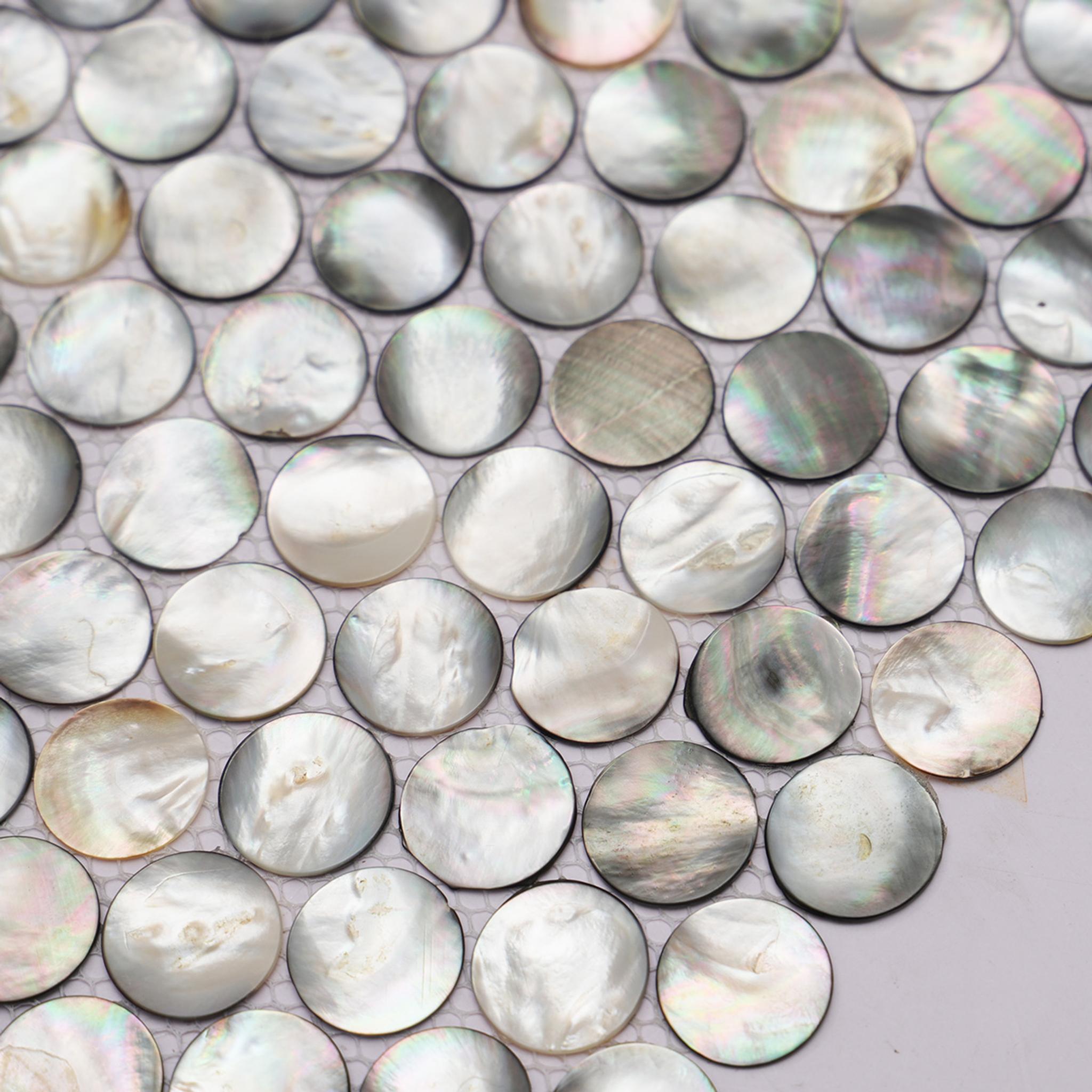 Black Mother of Pearl Penny Round Mosaic — mosaic tròn (penny round) bằng xà cừ đen ánh xà cừ
