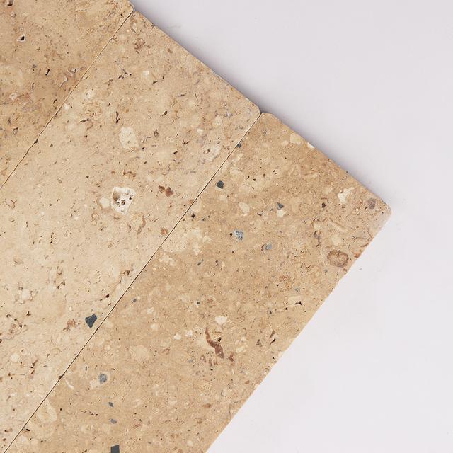 Beige Limestone Subway Tile — mosaic subway (gạch thẻ) bằng đá vôi (limestone) beige ấm