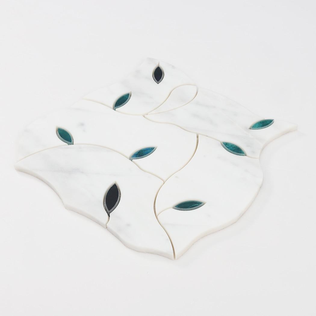 White Marble Waterjet Mosaic Wall Tile Pattern with Teal Glass Leaf — mosaic hoa văn waterjet bằng đá marble trắng