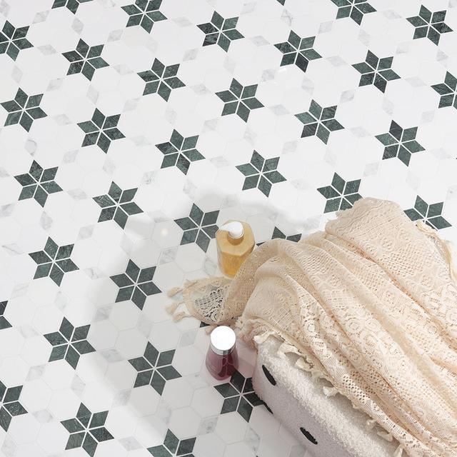Hexagon White and Green Marble Mosaic Tiles — mosaic lục giác bằng đá marble trắng & xanh lục
