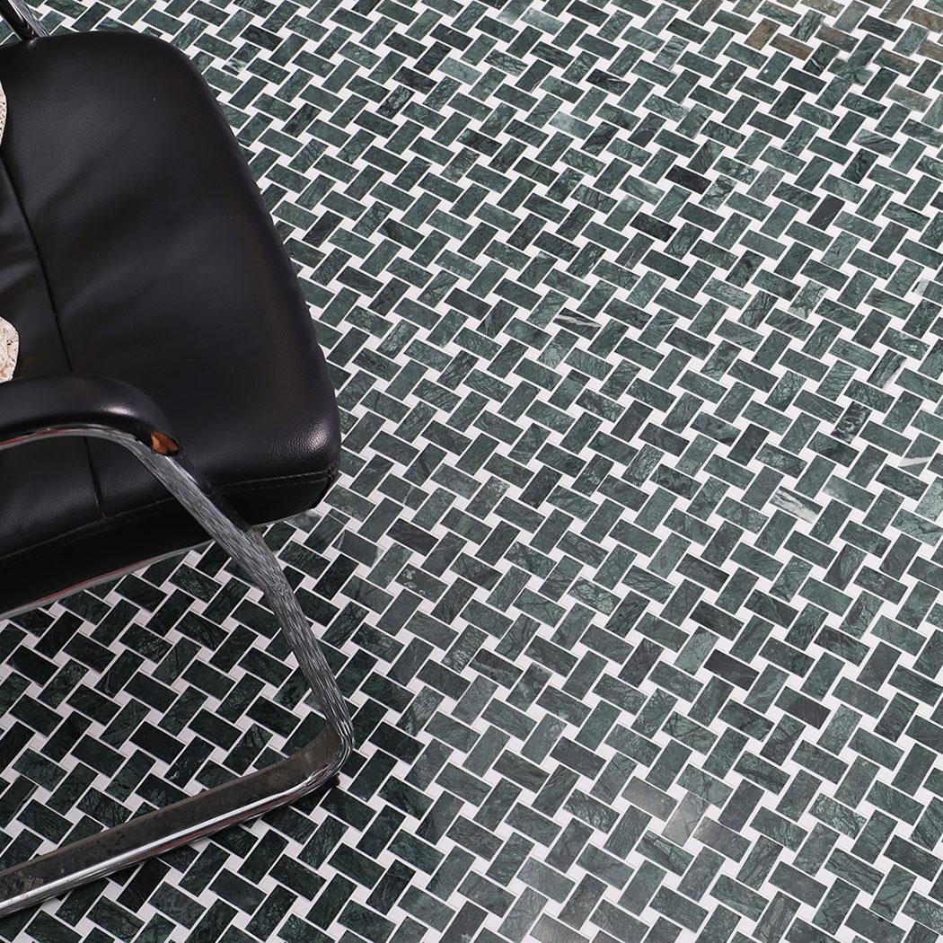 Verde Green and White Marble Basketweave Mosaic Tiles — mosaic đan rổ (basketweave) bằng đá marble trắng & xanh lục
