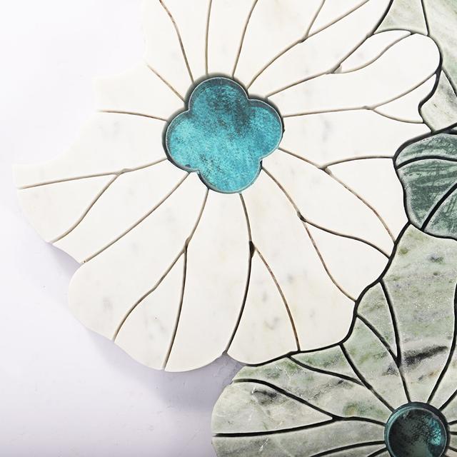 Green and White Floral Marble  Mosaic Tile — mosaic hoa văn waterjet bằng đá marble trắng & xanh lục