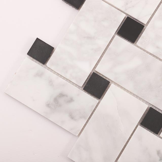Carrara White Basketweave Marble Mosaic Tiles — mosaic đan rổ (basketweave) bằng đá marble trắng & trắng Carrara