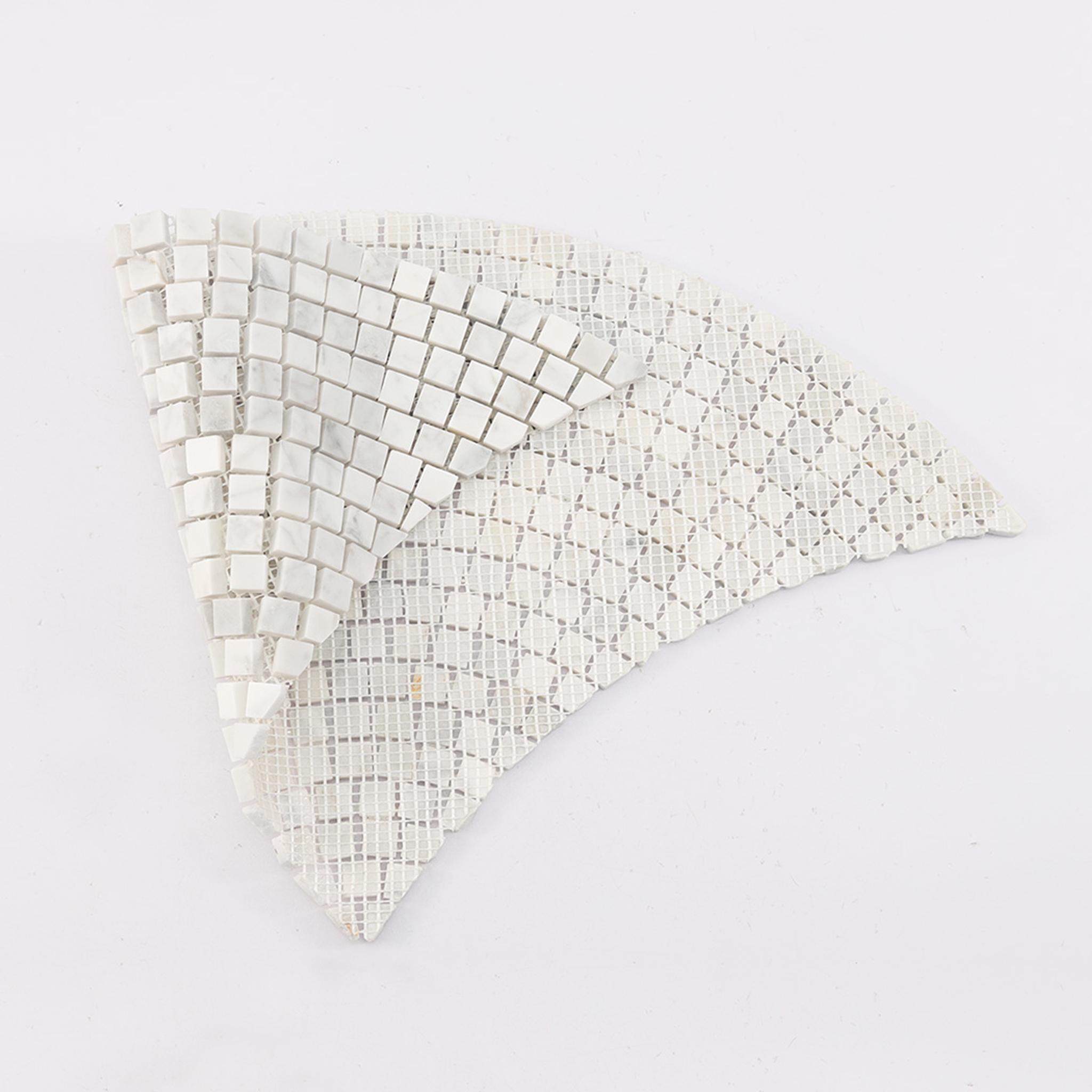 White Fan Shaped Marble Tile Hand Cut  Wall and Floor Mosaic — mosaic nan quạt bằng đá marble trắng