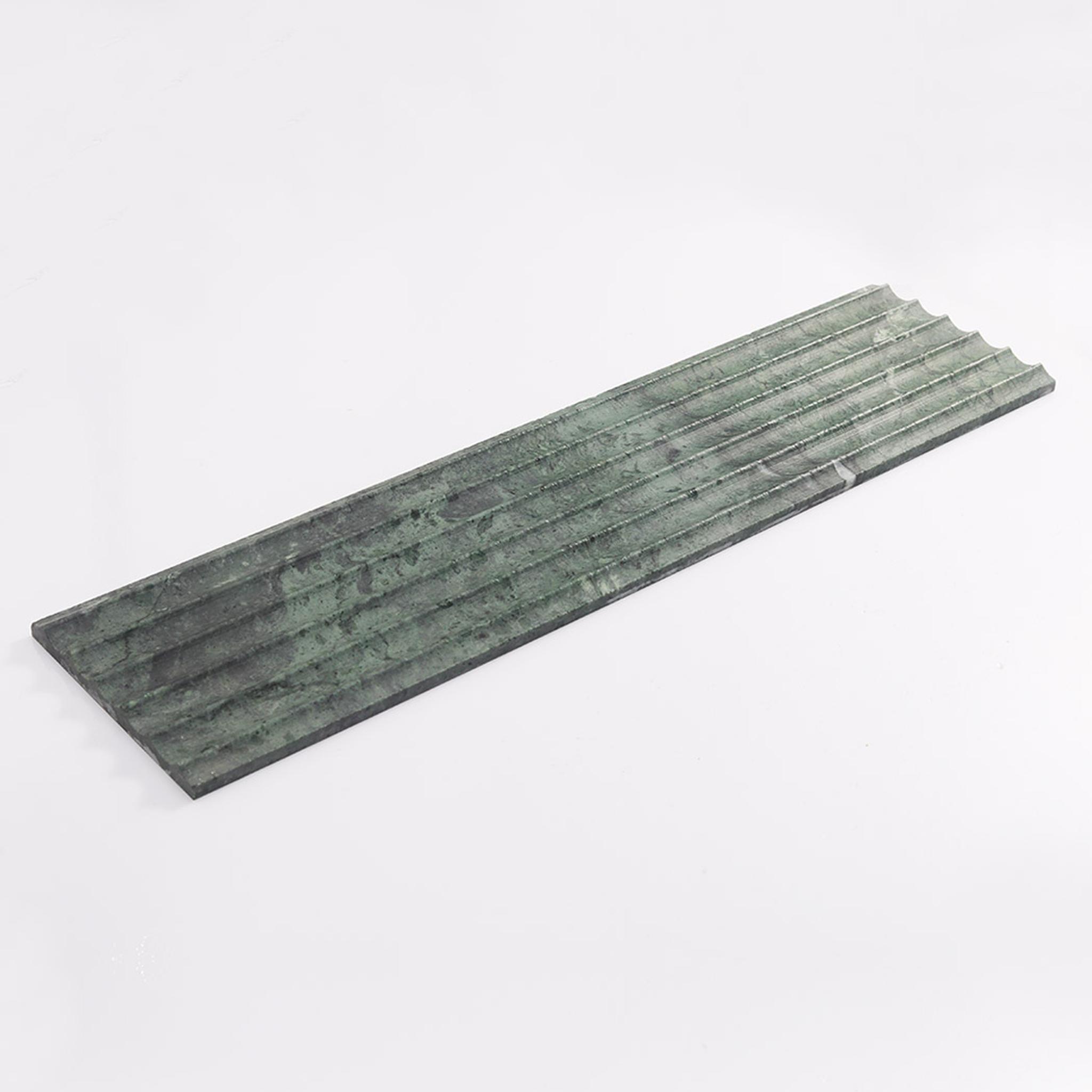 Green Marble Fluted Wall Tile for Luxury Bar and Restaurant Interiors — mosaic rãnh sọc (fluted) bằng đá marble xanh lục