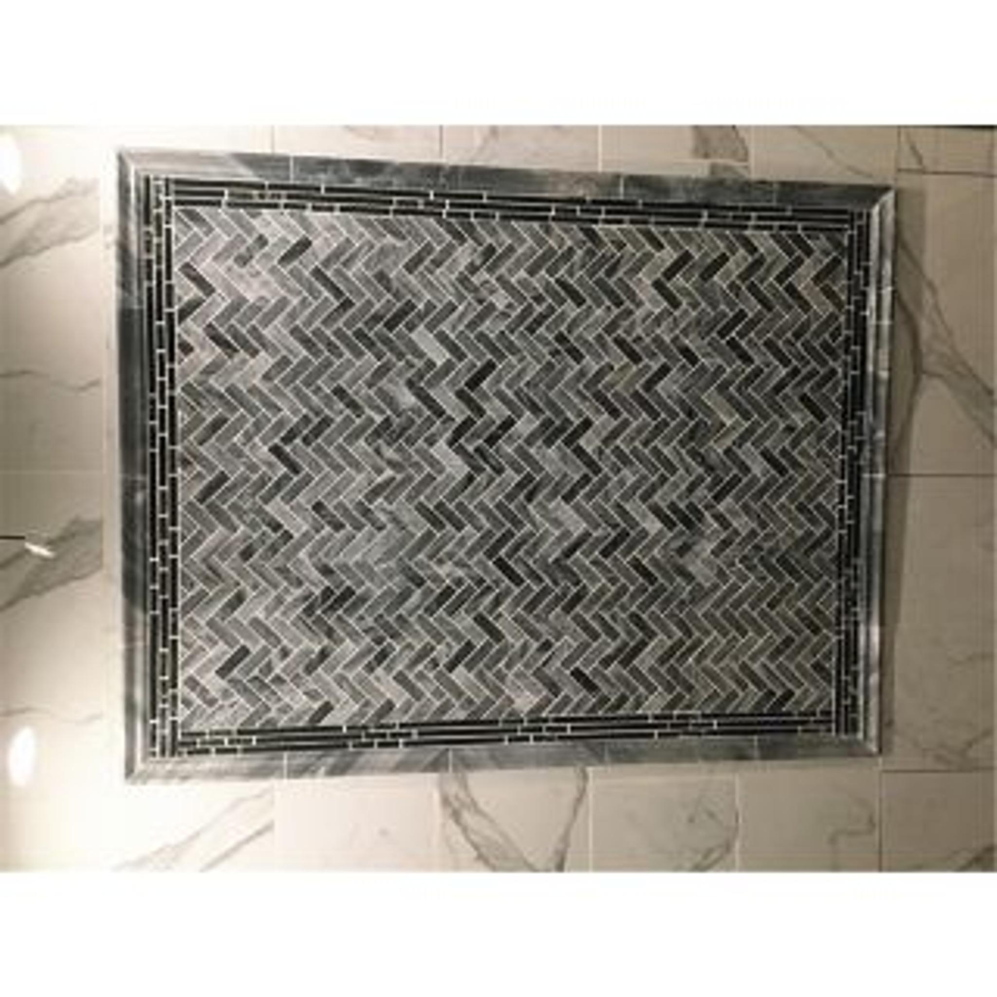 Phào chỉ đá Bardiglio Chair Rail (viền giữa tường) — bề mặt đánh bóng (polished), Rochelle Couture