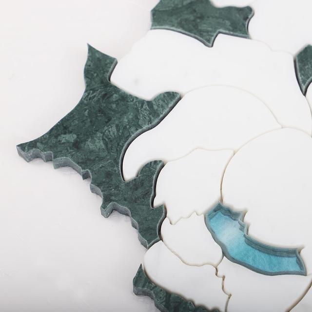 White and Green Floral Waterjet Marble Mosaic Tile — mosaic hoa văn waterjet bằng đá marble trắng & xanh lục
