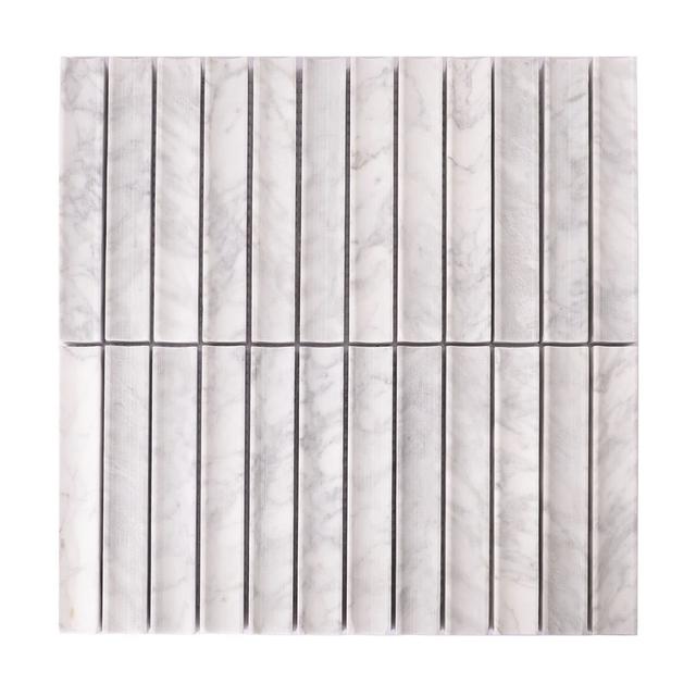 Fluted White Honed Marble Strip Mosaic Wall Tile — mosaic rãnh sọc (fluted) bằng đá marble trắng