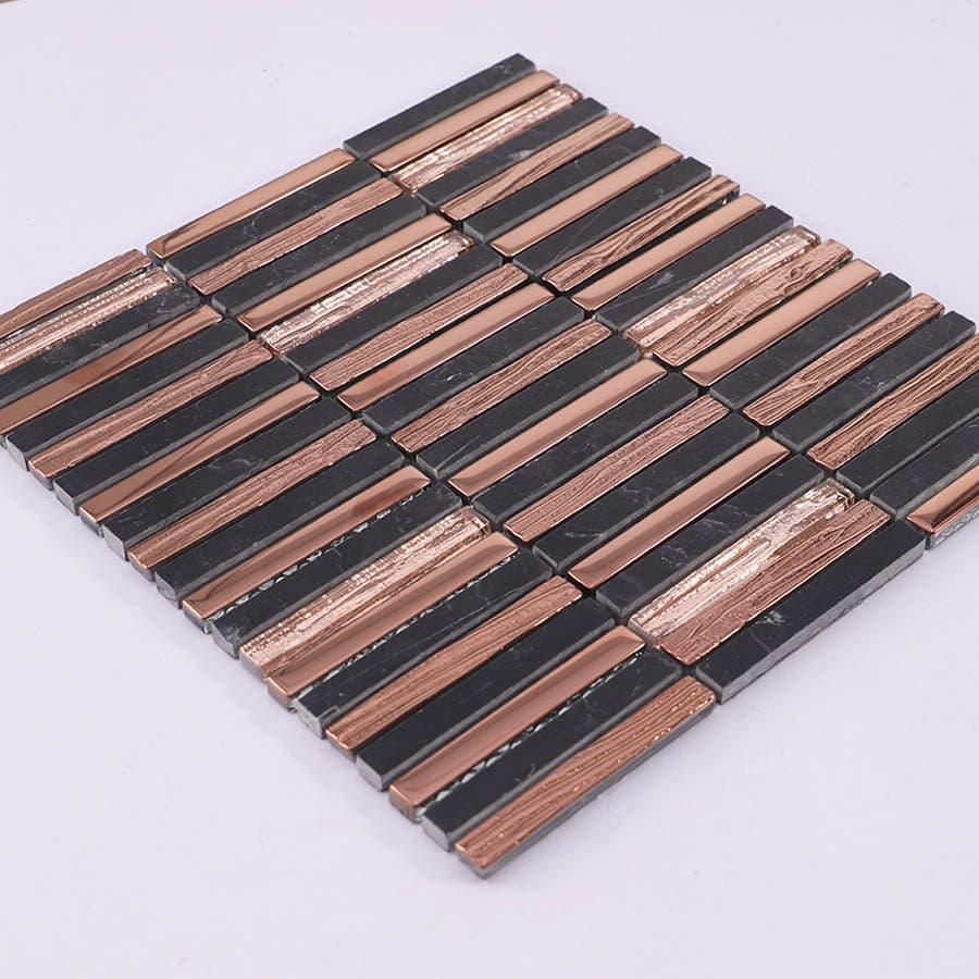 Rose Gold Glass and Black Marble Mosaic Strip Tile — mosaic thanh dài (linear) bằng đá marble đen & vàng