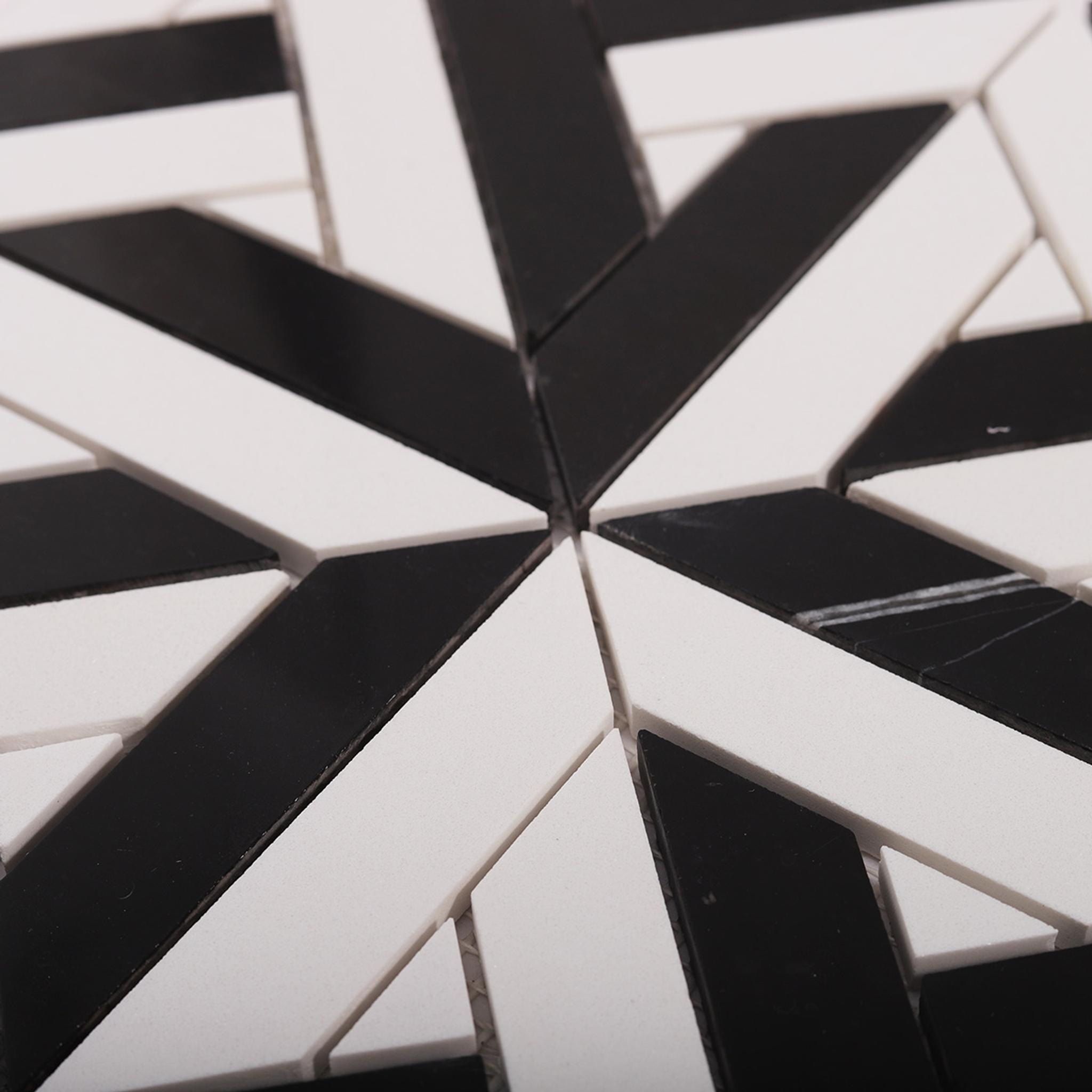 White and Black Geometrica Marble Mosaic Tiles — mosaic ghép nghệ thuật bằng đá marble đen & trắng