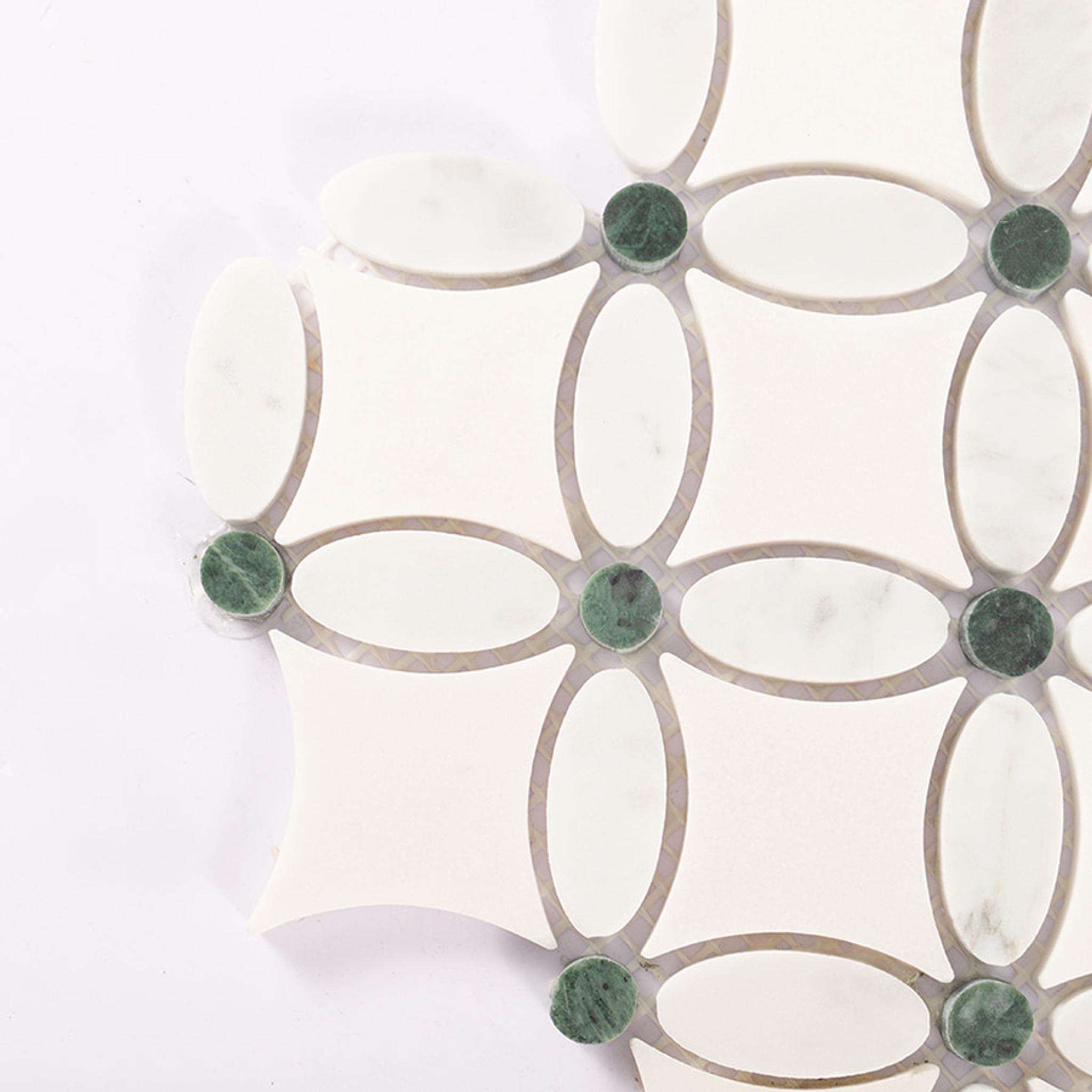 White and Green Floral Marble Floor Tile — mosaic hoa văn waterjet bằng đá marble trắng & xanh lục