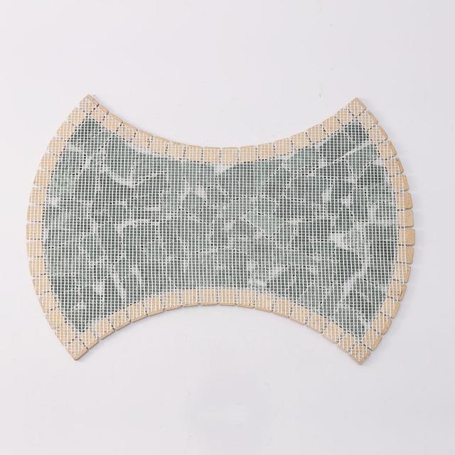 Irregular Green Marble Pebble Mosaic with Beige Square Border Tiles — mosaic vuông bằng đá marble xanh lục & beige